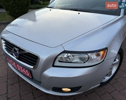Серый Вольво В50, объемом двигателя 1.6 л и пробегом 229 тыс. км за 7950 $, фото 26 на Automoto.ua