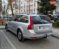 Серый Вольво В50, объемом двигателя 1.6 л и пробегом 251 тыс. км за 7100 $, фото 3 на Automoto.ua