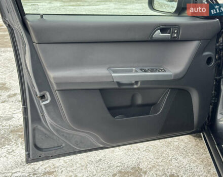 Серый Вольво В50, объемом двигателя 1.6 л и пробегом 228 тыс. км за 7999 $, фото 37 на Automoto.ua