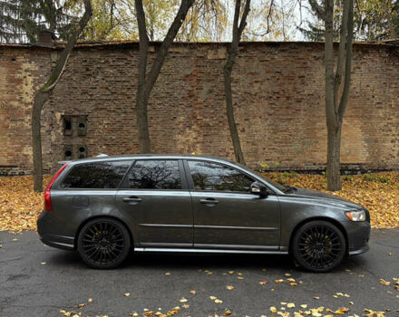 Серый Вольво В50, объемом двигателя 1.98 л и пробегом 248 тыс. км за 11999 $, фото 8 на Automoto.ua