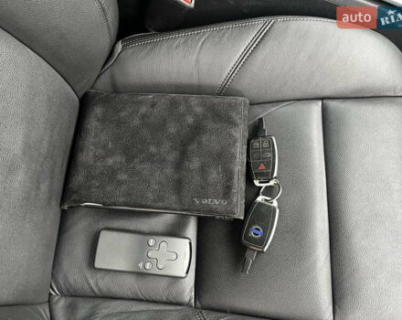 Серый Вольво В50, объемом двигателя 2 л и пробегом 205 тыс. км за 9200 $, фото 107 на Automoto.ua