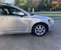 Серый Вольво В50, объемом двигателя 1.6 л и пробегом 220 тыс. км за 7000 $, фото 15 на Automoto.ua