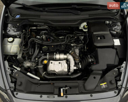 Серый Вольво В50, объемом двигателя 1.6 л и пробегом 240 тыс. км за 7999 $, фото 90 на Automoto.ua