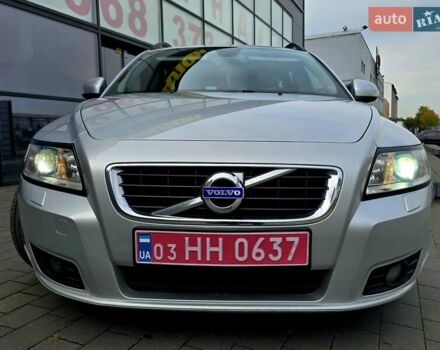 Сірий Вольво V50, об'ємом двигуна 2 л та пробігом 260 тис. км за 9750 $, фото 41 на Automoto.ua