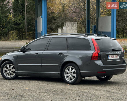 Серый Вольво В50, объемом двигателя 1.6 л и пробегом 240 тыс. км за 7999 $, фото 20 на Automoto.ua