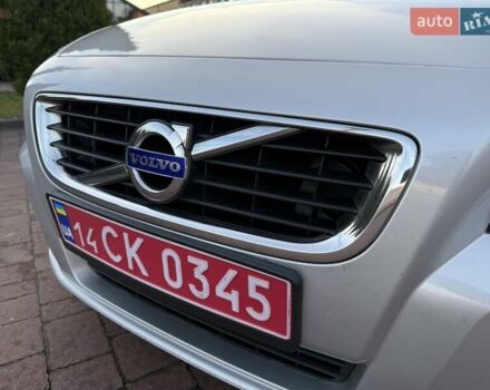 Серый Вольво В50, объемом двигателя 1.6 л и пробегом 229 тыс. км за 7950 $, фото 25 на Automoto.ua