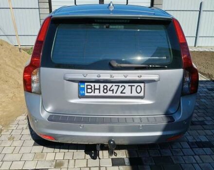 Серый Вольво В50, объемом двигателя 1.56 л и пробегом 260 тыс. км за 8800 $, фото 8 на Automoto.ua