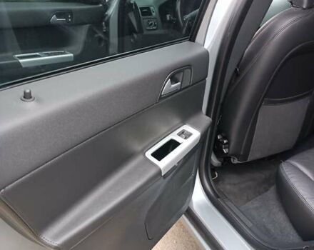 Серый Вольво В50, объемом двигателя 1.6 л и пробегом 222 тыс. км за 8700 $, фото 29 на Automoto.ua