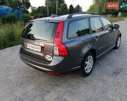 Серый Вольво В50, объемом двигателя 1.6 л и пробегом 199 тыс. км за 8299 $, фото 10 на Automoto.ua