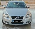 Серый Вольво В50, объемом двигателя 1.6 л и пробегом 127 тыс. км за 9400 $, фото 1 на Automoto.ua