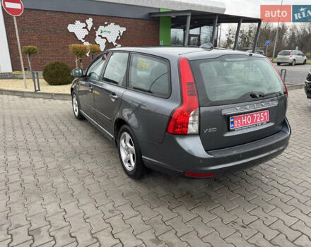 Сірий Вольво V50, об'ємом двигуна 1.6 л та пробігом 200 тис. км за 9300 $, фото 6 на Automoto.ua