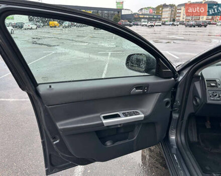 Сірий Вольво V50, об'ємом двигуна 1.56 л та пробігом 246 тис. км за 8300 $, фото 7 на Automoto.ua