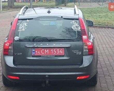 Сірий Вольво V50, об'ємом двигуна 0 л та пробігом 225 тис. км за 8750 $, фото 72 на Automoto.ua