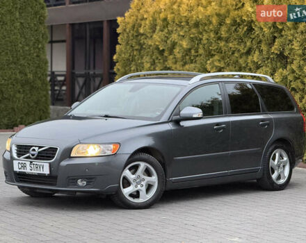 Серый Вольво В50, объемом двигателя 1.6 л и пробегом 222 тыс. км за 8500 $, фото 6 на Automoto.ua