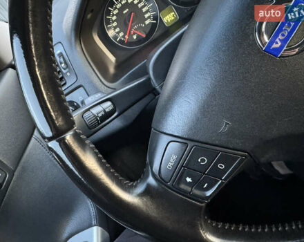 Серый Вольво В50, объемом двигателя 1.6 л и пробегом 228 тыс. км за 8950 $, фото 37 на Automoto.ua