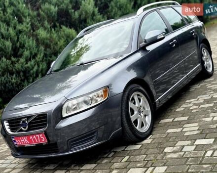 Серый Вольво В50, объемом двигателя 1.6 л и пробегом 200 тыс. км за 8700 $, фото 9 на Automoto.ua