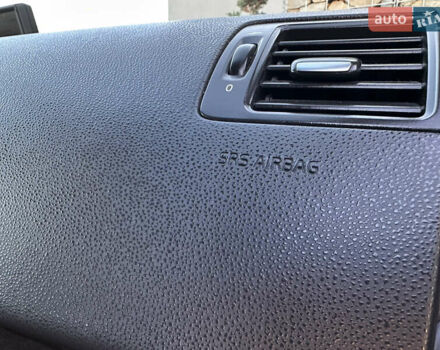 Серый Вольво В50, объемом двигателя 1.6 л и пробегом 215 тыс. км за 7499 $, фото 148 на Automoto.ua