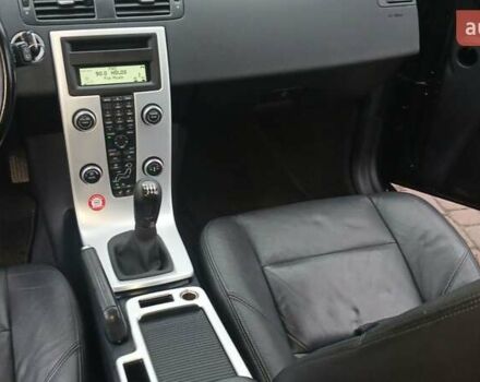 Сірий Вольво V50, об'ємом двигуна 0 л та пробігом 225 тис. км за 8750 $, фото 41 на Automoto.ua