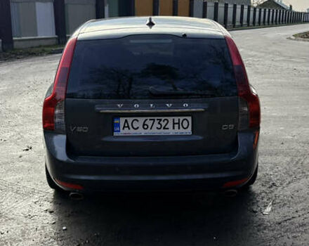 Сірий Вольво V50, об'ємом двигуна 1.98 л та пробігом 273 тис. км за 9100 $, фото 7 на Automoto.ua