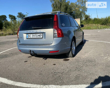 Серый Вольво В50, объемом двигателя 1.6 л и пробегом 312 тыс. км за 8700 $, фото 24 на Automoto.ua
