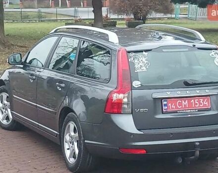 Сірий Вольво V50, об'ємом двигуна 0 л та пробігом 225 тис. км за 8750 $, фото 18 на Automoto.ua
