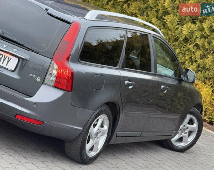 Серый Вольво В50, объемом двигателя 1.6 л и пробегом 222 тыс. км за 8500 $, фото 23 на Automoto.ua