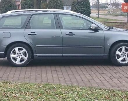 Сірий Вольво V50, об'ємом двигуна 0 л та пробігом 225 тис. км за 8750 $, фото 8 на Automoto.ua
