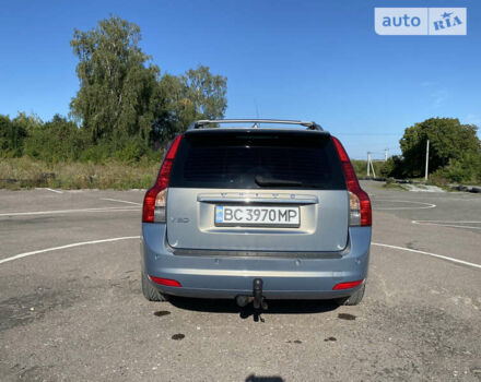 Серый Вольво В50, объемом двигателя 1.6 л и пробегом 312 тыс. км за 8700 $, фото 6 на Automoto.ua