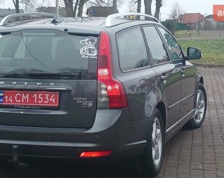 Сірий Вольво V50, об'ємом двигуна 0 л та пробігом 225 тис. км за 8750 $, фото 30 на Automoto.ua