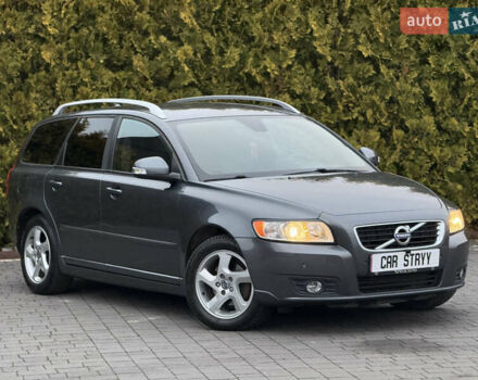 Серый Вольво В50, объемом двигателя 1.6 л и пробегом 222 тыс. км за 8500 $, фото 11 на Automoto.ua