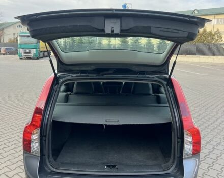 Серый Вольво В50, объемом двигателя 1.6 л и пробегом 240 тыс. км за 8999 $, фото 16 на Automoto.ua