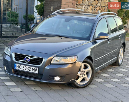 Серый Вольво В50, объемом двигателя 1.6 л и пробегом 215 тыс. км за 7499 $, фото 33 на Automoto.ua