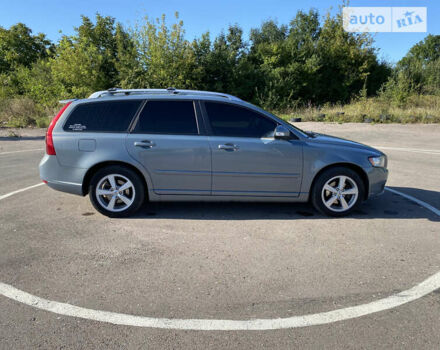 Серый Вольво В50, объемом двигателя 1.6 л и пробегом 312 тыс. км за 8700 $, фото 8 на Automoto.ua