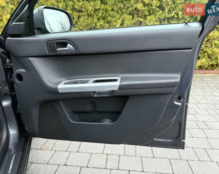 Серый Вольво В50, объемом двигателя 1.6 л и пробегом 222 тыс. км за 8500 $, фото 29 на Automoto.ua