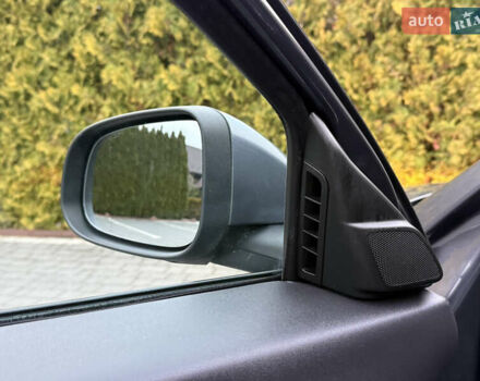 Серый Вольво В50, объемом двигателя 1.6 л и пробегом 222 тыс. км за 8500 $, фото 40 на Automoto.ua