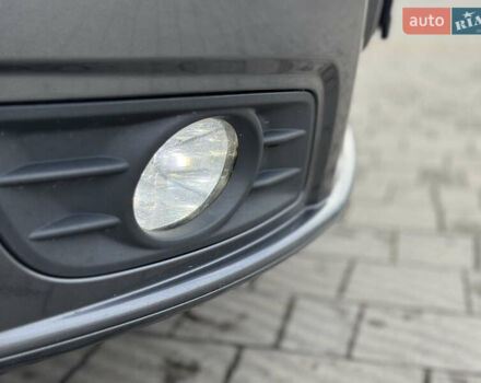 Сірий Вольво V50, об'ємом двигуна 1.6 л та пробігом 218 тис. км за 8899 $, фото 4 на Automoto.ua