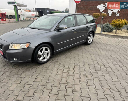 Сірий Вольво V50, об'ємом двигуна 1.6 л та пробігом 200 тис. км за 9300 $, фото 3 на Automoto.ua