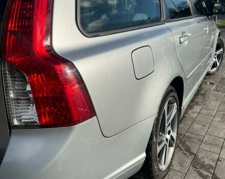 Серый Вольво В50, объемом двигателя 1.6 л и пробегом 245 тыс. км за 8850 $, фото 9 на Automoto.ua