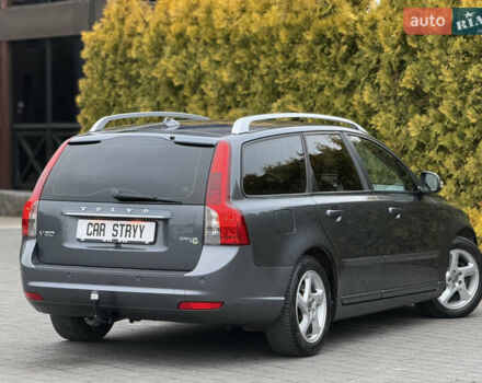 Серый Вольво В50, объемом двигателя 1.6 л и пробегом 222 тыс. км за 8500 $, фото 21 на Automoto.ua