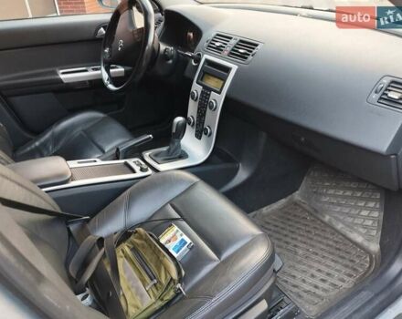 Сірий Вольво V50, об'ємом двигуна 1.6 л та пробігом 170 тис. км за 8100 $, фото 7 на Automoto.ua