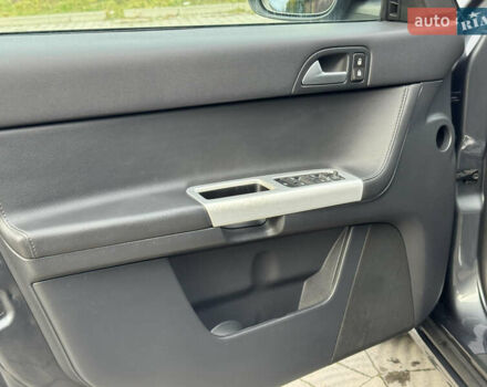 Сірий Вольво V50, об'ємом двигуна 1.6 л та пробігом 218 тис. км за 8899 $, фото 39 на Automoto.ua