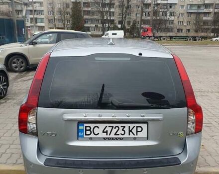 Серый Вольво В50, объемом двигателя 1.56 л и пробегом 331 тыс. км за 7600 $, фото 2 на Automoto.ua