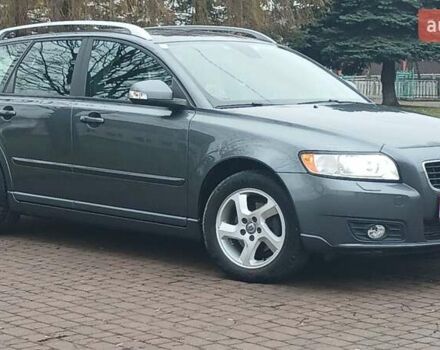 Сірий Вольво V50, об'ємом двигуна 0 л та пробігом 225 тис. км за 8750 $, фото 54 на Automoto.ua