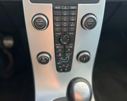 Сірий Вольво V50, об'ємом двигуна 1.6 л та пробігом 245 тис. км за 8350 $, фото 20 на Automoto.ua