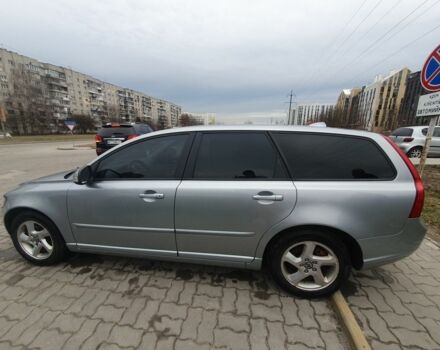 Сірий Вольво V50, об'ємом двигуна 1.6 л та пробігом 331 тис. км за 7558 $, фото 1 на Automoto.ua