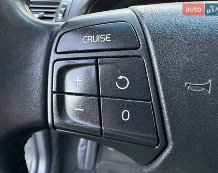 Серый Вольво В50, объемом двигателя 1.6 л и пробегом 215 тыс. км за 7499 $, фото 118 на Automoto.ua