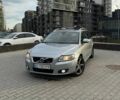 Сірий Вольво V50, об'ємом двигуна 1.6 л та пробігом 208 тис. км за 8600 $, фото 1 на Automoto.ua
