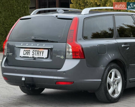 Серый Вольво В50, объемом двигателя 1.6 л и пробегом 222 тыс. км за 8500 $, фото 24 на Automoto.ua