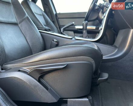 Серый Вольво В50, объемом двигателя 1.6 л и пробегом 215 тыс. км за 7499 $, фото 146 на Automoto.ua