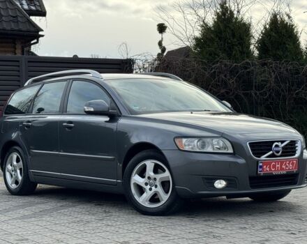 Сірий Вольво V50, об'ємом двигуна 1.6 л та пробігом 218 тис. км за 8799 $, фото 1 на Automoto.ua